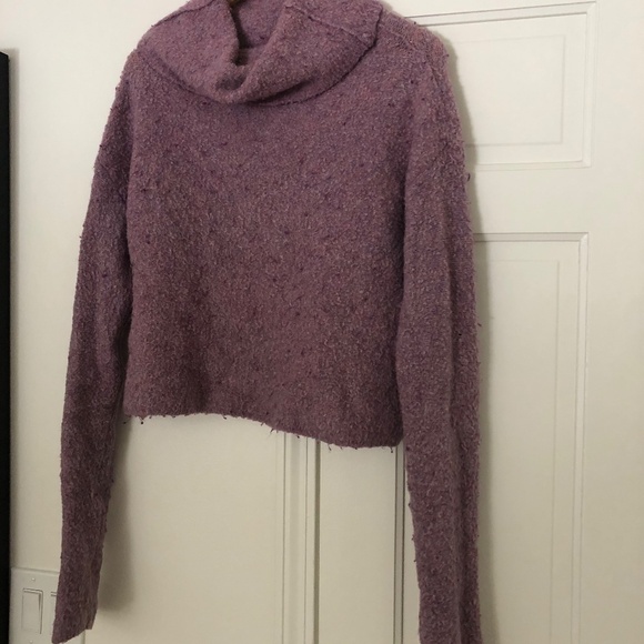 Free People - slouchy cowl neck Pink Sweater - Women's Size Medium - Picture 2 of 3